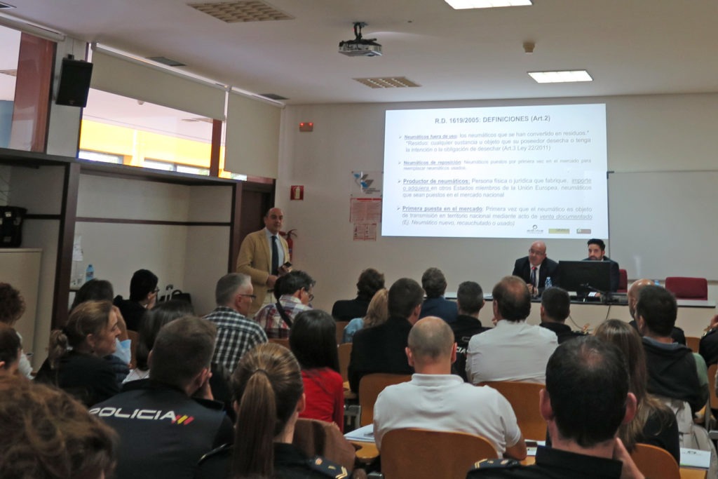 ADINE, SIGNUS Y TNU celebran una Jornada para luchar contra el fraude en Galicia