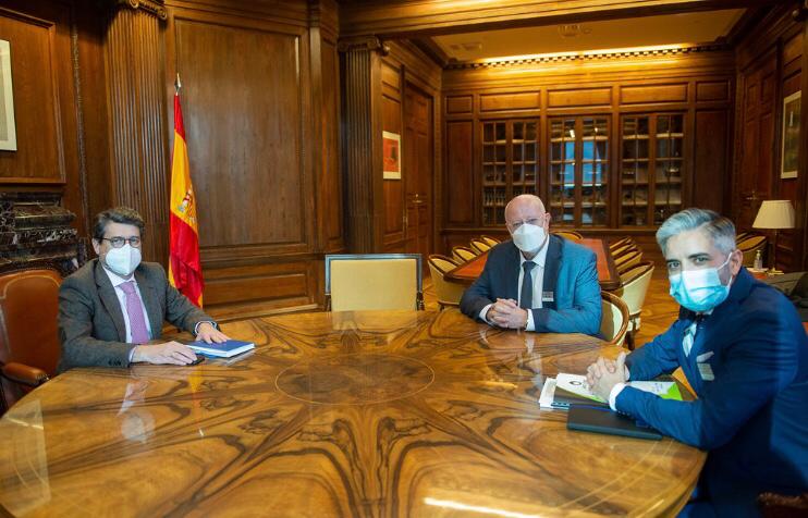 ADINE SOLICITA AL CONGRESO PONER EN MARCHA UN PLAN RENOVE DE NEUMÁTICOS