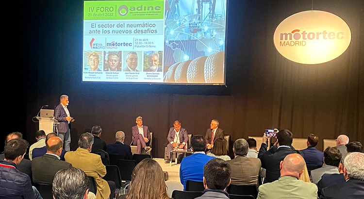 PRECIOS, LOGÍSTICA Y GESTIÓN DEL STOCK, LAS 3 CLAVES DE LOS DESAFÍOS DEL SECTOR DEL NEUMÁTICO, DEBATIDAS EN EL IV FORO DE ADINE EN MOTORTEC