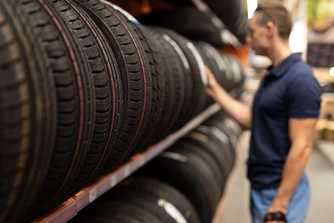 EL PRECIO DE LOS NEUMÁTICOS CONTINÚA MODERANDO SU CRECIMIENTO AL 8% EN AGOSTO